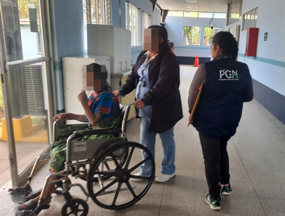 Persona con autismo recibe apoyo tras hallazgo crítico