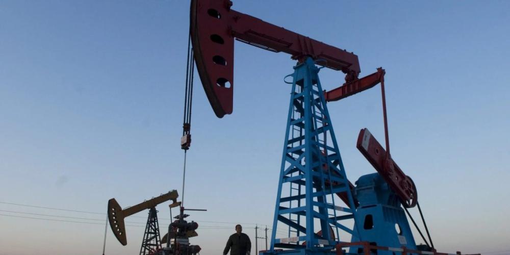 Petróleo WTI cae 3.15% por tensiones en Medio Oriente