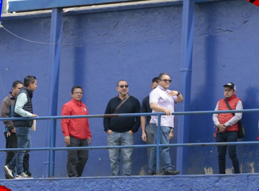 Empresas visitan el Mario Camposeco por proyecto de remodelación