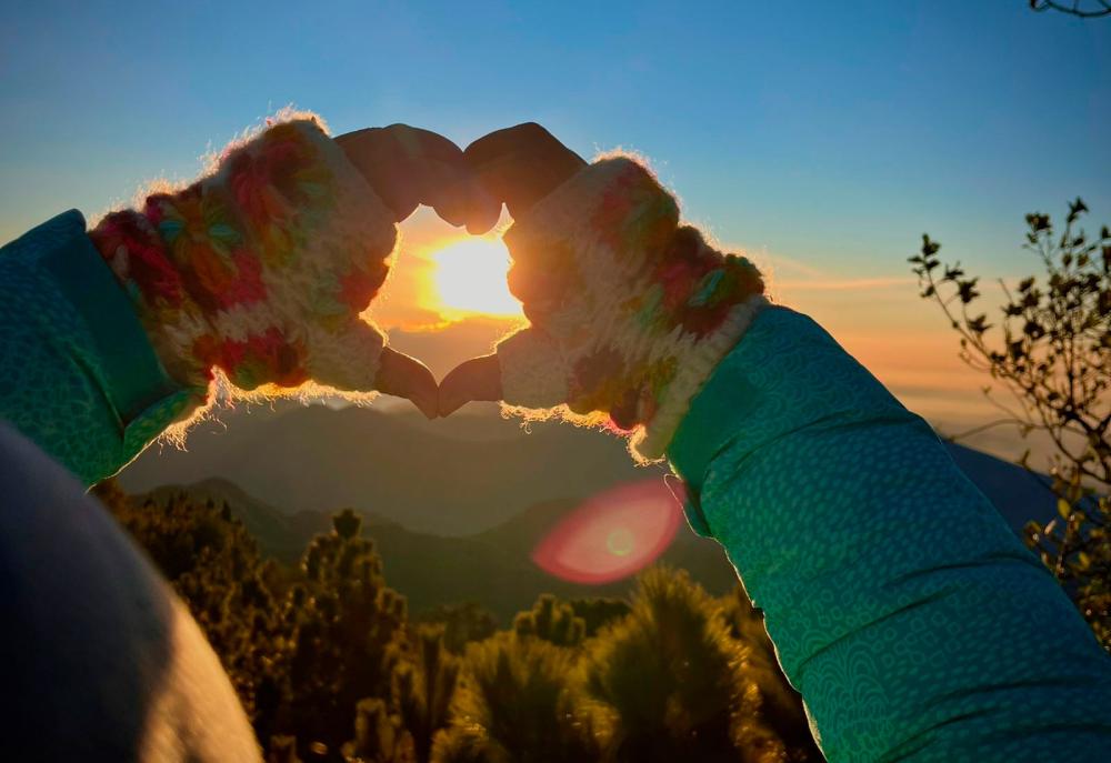 A poco de la cima y de un amanecer