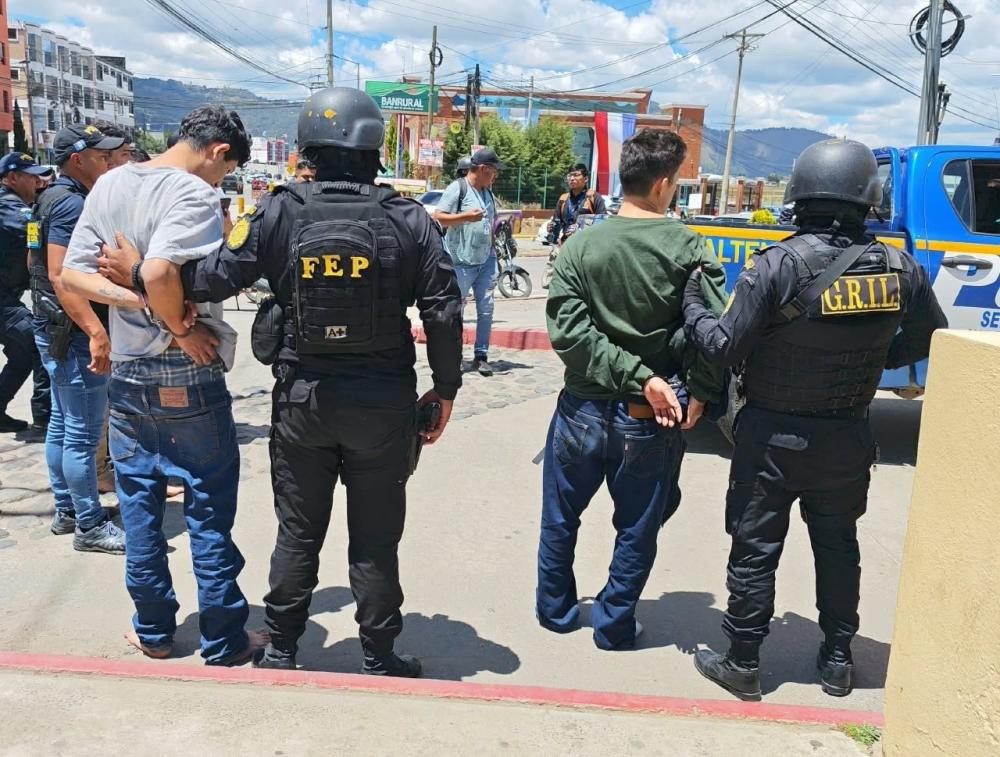 Capturan a seis señalados por ataque armado cerca del CUNOC
