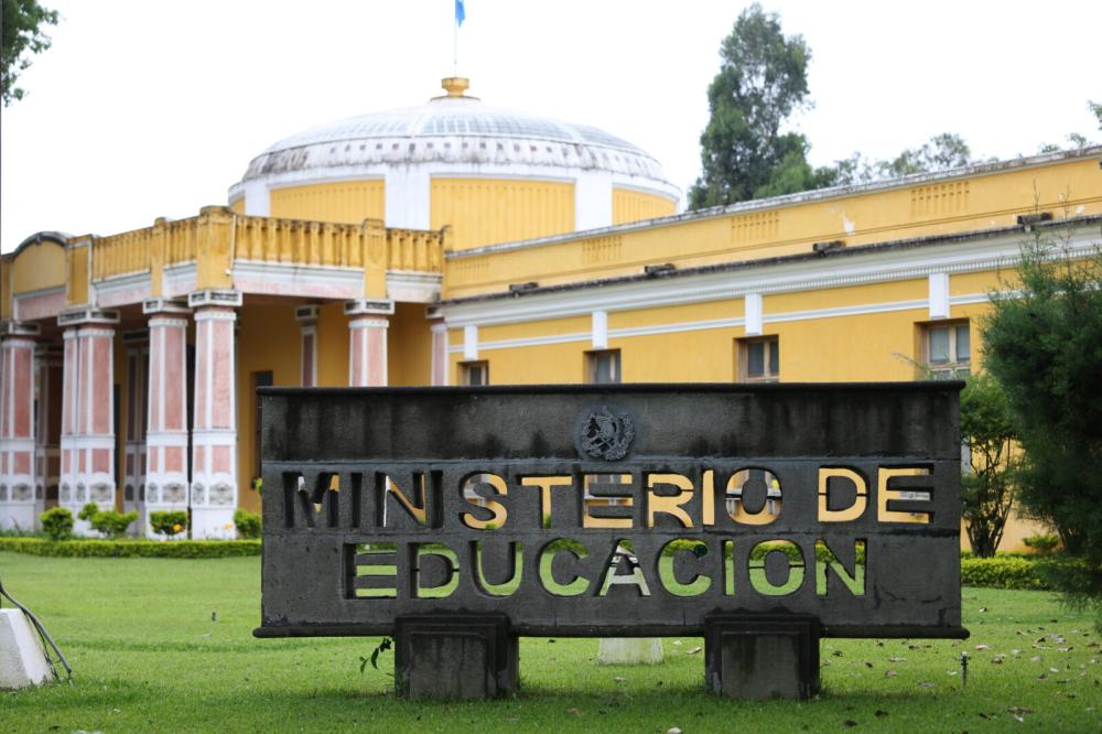 Mineduc recuerda que las clausuras escolares no deben generar cobros
