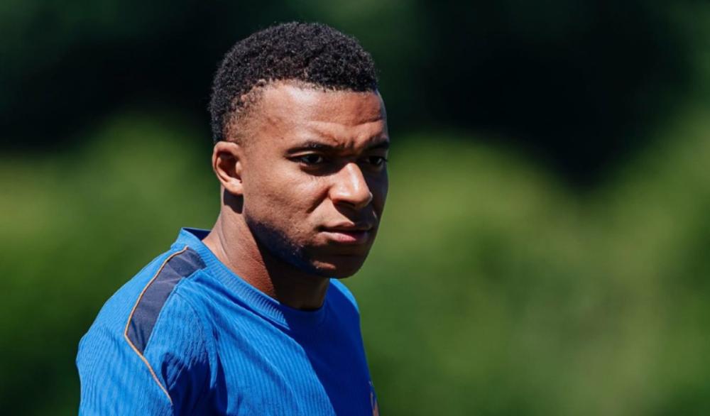 Mbappé busca entrar a la historia como el rey de Francia 