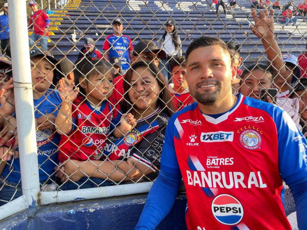 Cuáles son los criterios de desempate entre Xelajú vs. Cremas 