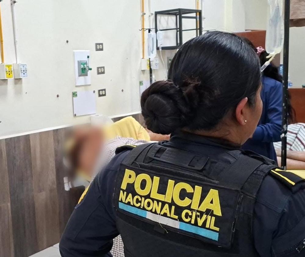 Persecución termina con captura de mujer en zona 1 de Xela