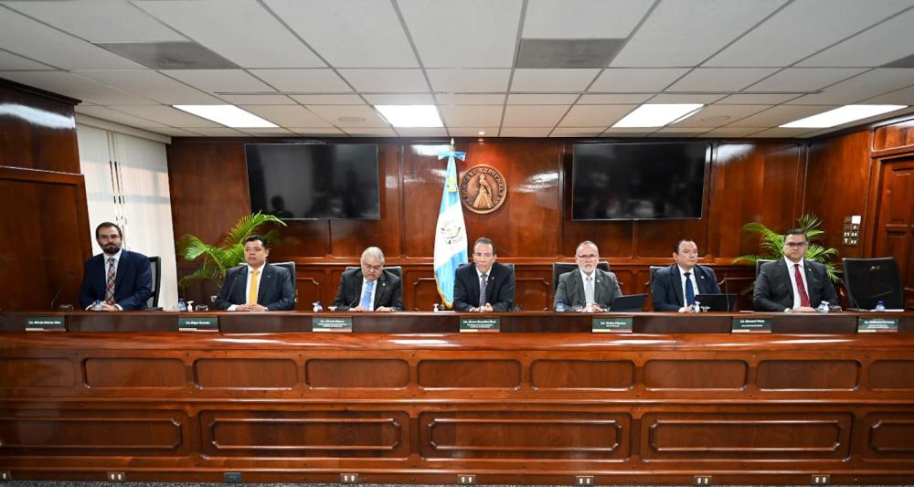 Piden aprobación de ley que refuerza prevención de delitos financieros