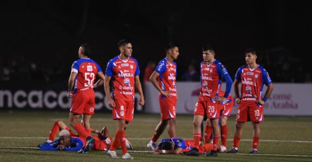 No fue penal, pero también...